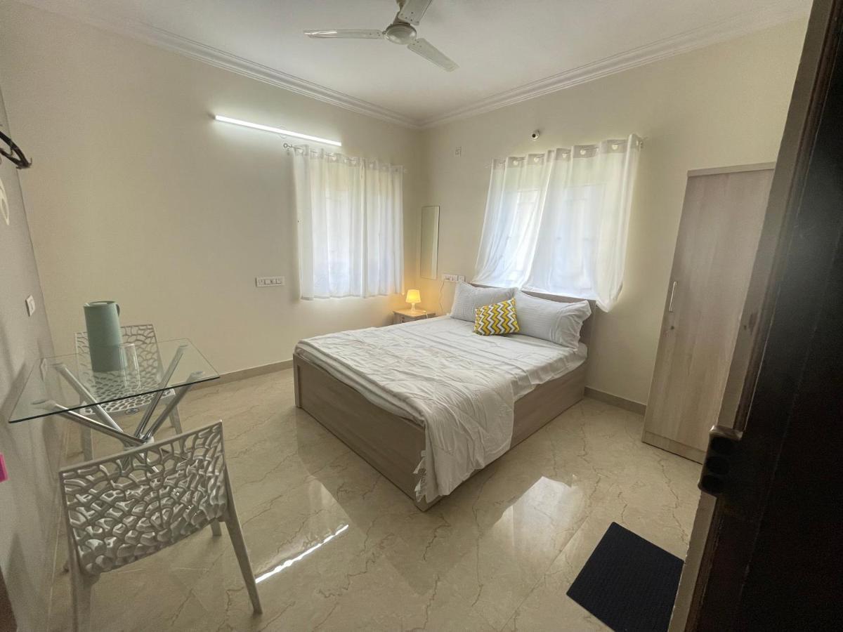 Reva Inn Bangalore Esterno foto