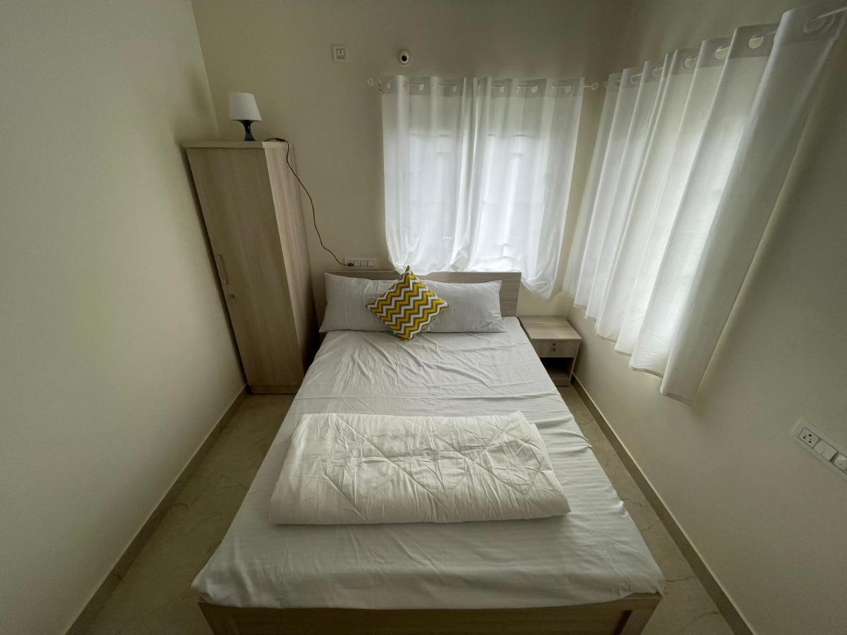 Reva Inn Bangalore Esterno foto