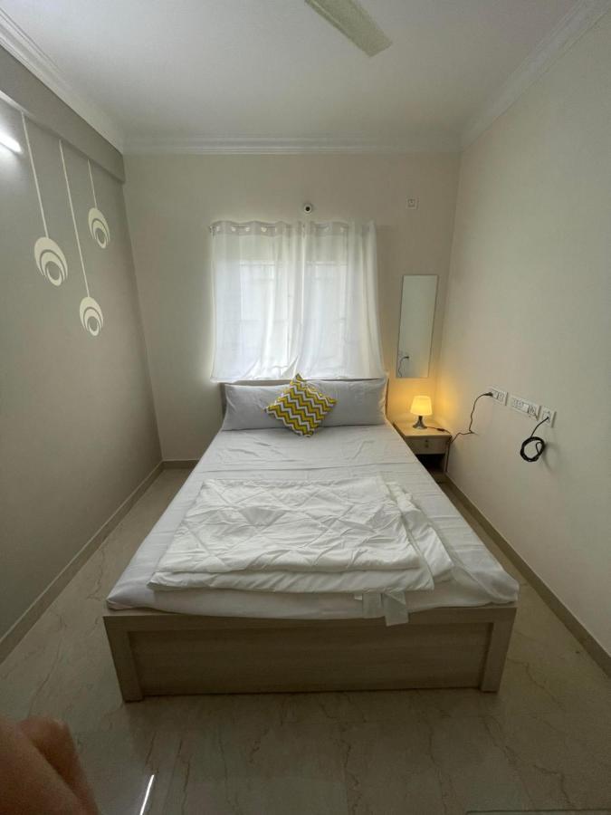 Reva Inn Bangalore Esterno foto